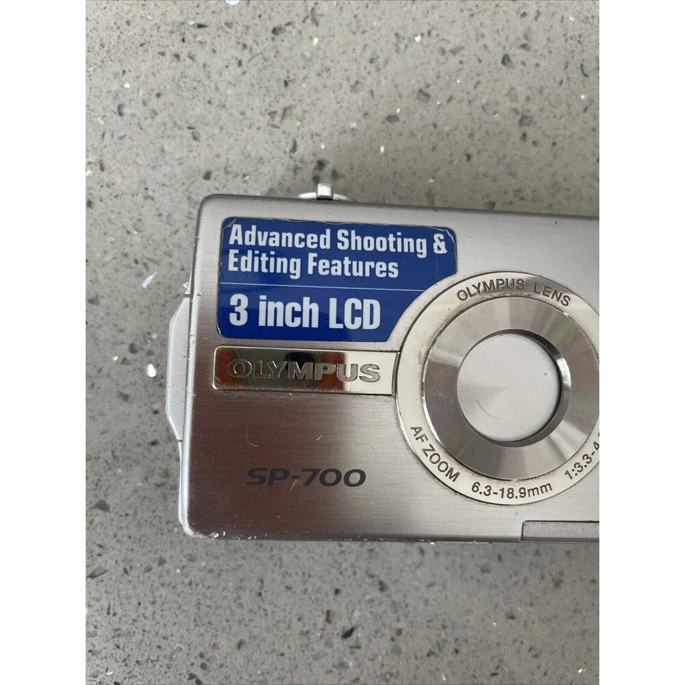 Olympus Digital Camera SP 700 6.0MP with Battery Untested READ